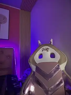 Sophie LS online show from January 2025 02:11:01 AM