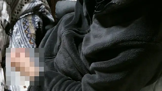 cinnabar red online show from April 2026 03:38:02 PM