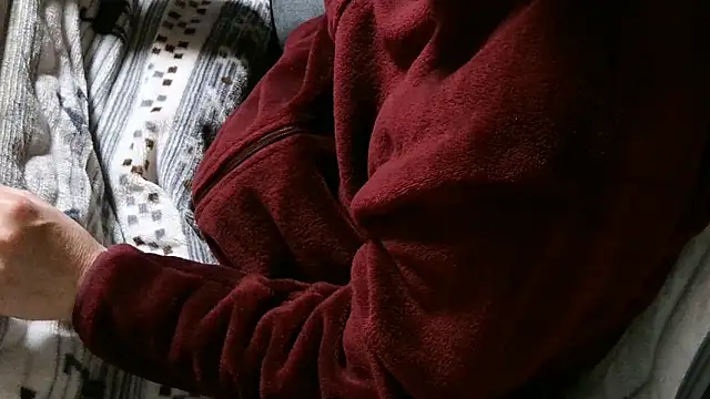 cinnabar red online show from April 2026 05:07:02 PM