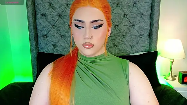 Snapshot of astridjonness chatting on July 2026 04:32:01 AM astridjonness online show from July 2026 04:32:01 AM