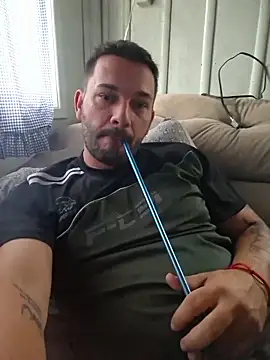 KAZADO LIBERAL online show from October 2025 07:36:02 PM