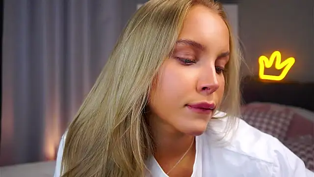 Snapshot of AftonConnett chatting on November 2025 01:15:01 AM AftonConnett online show from November 2025 01:15:01 AM