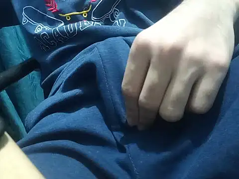 SALLY OMAR  online show from April 2026 09:09:01 PM