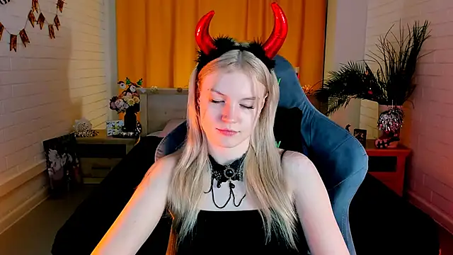 GraceGlamour online show from December 2024 05:37:02 AM