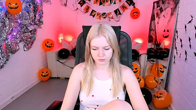 GraceGlamour online show from October 2025 05:07:01 AM