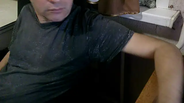 Snapshot of AlDON59 chatting on December 2024 06:31:01 PM AlDON59 online show from December 2024 06:31:01 PM