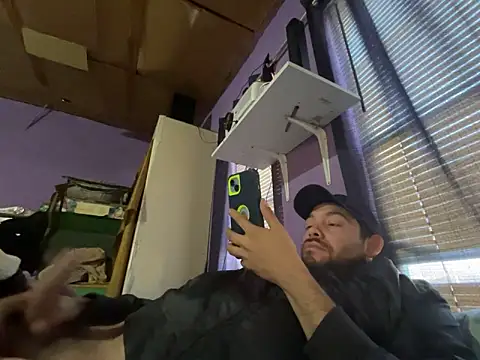 Snapshot of kukuino chatting on January 2025 05:20:01 PM kukuino online show from January 2025 05:20:01 PM