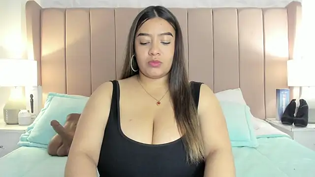 MollyBigBoobs12 online show from January 2025 01:32:01 AM