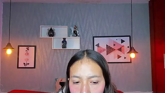 Valeria roussi online show from January 2025 01:29:01 PM