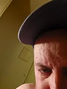 HeteroHotGuy1 online show from January 2025 03:48:02 AM