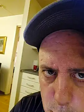 HeteroHotGuy1 online show from January 2025 12:33:01 AM