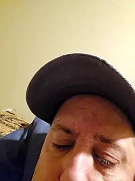HeteroHotGuy1 online show from January 2025 08:28:01 PM