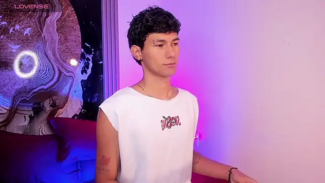 Alexx tc online show from December 2025 09:36:01 AM