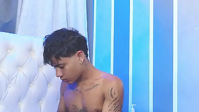 Snapshot of Sexys_Boys_Hot1 chatting on January 2025 08:56:01 AM Sexys Boys Hot1 online show from January 2025 08:56:01 AM