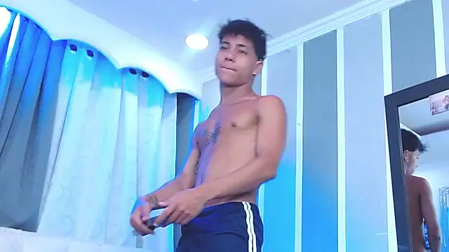 Snapshot of Sexys_Boys_Hot1 chatting on January 2025 06:24:02 AM Sexys Boys Hot1 online show from January 2025 06:24:02 AM