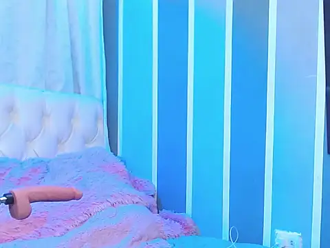 Snapshot of Sexys_Boys_Hot1 chatting on January 2025 05:40:01 AM Sexys Boys Hot1 online show from January 2025 05:40:01 AM