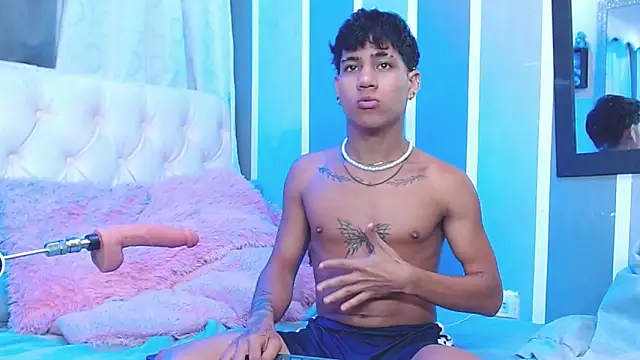 Snapshot of Sexys_Boys_Hot1 chatting on January 2025 08:41:01 AM Sexys Boys Hot1 online show from January 2025 08:41:01 AM