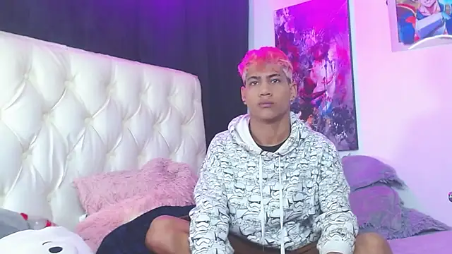 Snapshot of Sexys_Boys_Hot1 chatting on February 2025 01:52:02 AM Sexys Boys Hot1 online show from February 2025 01:52:02 AM