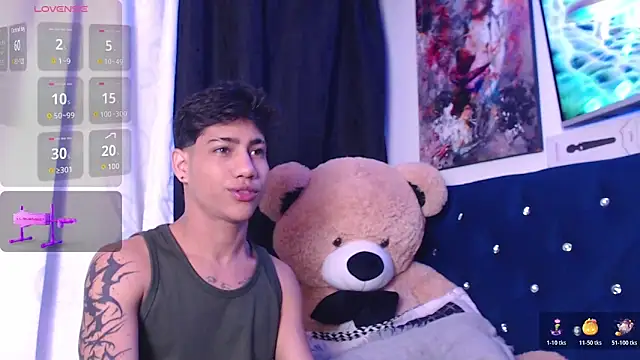 Snapshot of Sexys_Boys_Hot1 chatting on October 2025 02:46:02 AM Sexys Boys Hot1 online show from October 2025 02:46:02 AM