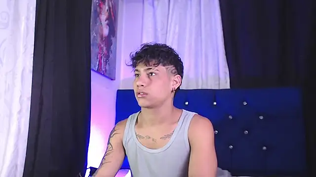 Sexys Boys Hot1 online show from February 2026 01:34:01 PM