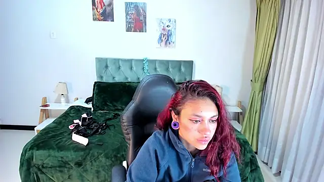 Kat cute  online show from February 2025 09:32:02 AM