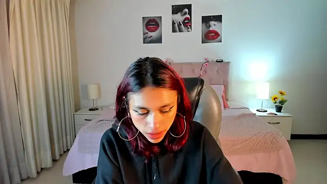 Kat cute  online show from March 2025 03:53:02 AM