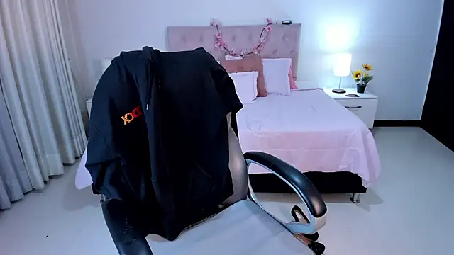 Kat cute  online show from March 2025 10:03:02 AM