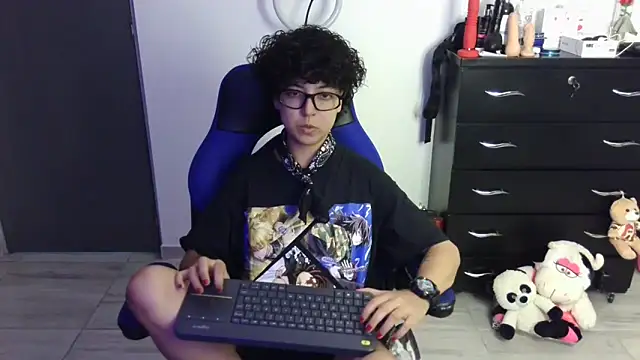 thomascooper7 online show from March 2026 07:58:02 PM