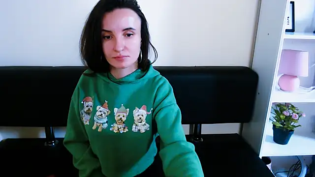 LaimaV  online show from December 2024 11:41:02 AM