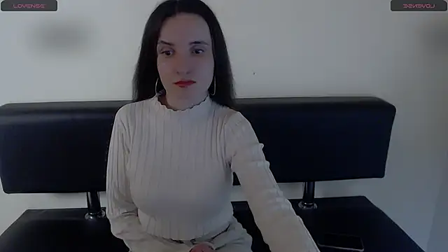 LaimaV  online show from March 2026 10:15:02 PM