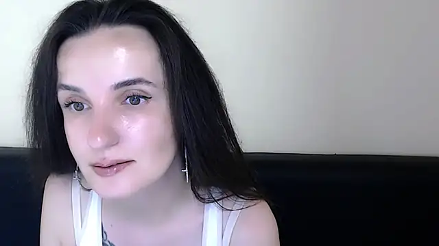 Snapshot of LaimaV_ chatting on June 2026 11:36:01 AM LaimaV online show from June 2026 11:36:01 AM