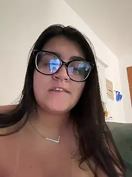 Snapshot of isa_ofc2024 chatting on December 2024 11:12:02 AM isa ofc2024 online show from December 2024 11:12:02 AM