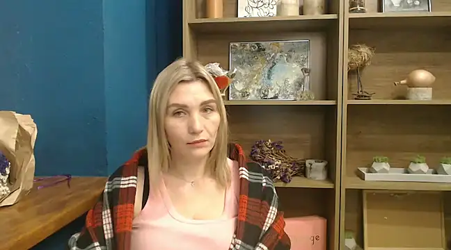  sexy lady online show from December 2024 09:08:02 AM