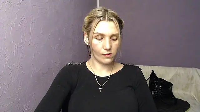  sexy lady online show from December 2024 02:49:01 PM
