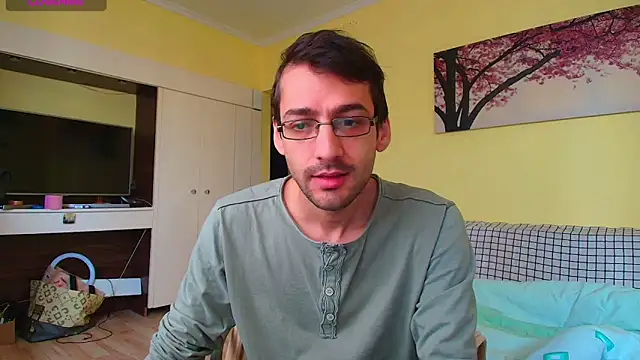 HungEddy online show from December 2025 09:03:01 AM