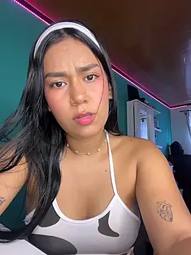 ALANAH KITTY online show from February 2026 07:45:01 PM