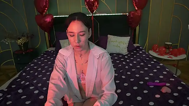 Snapshot of NikkiGoldSide chatting on February 2025 11:14:02 PM NikkiGoldSide online show from February 2025 11:14:02 PM