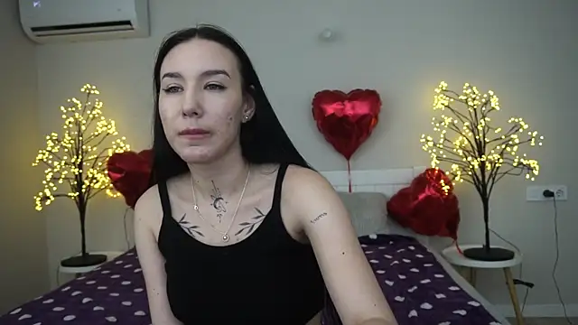 Snapshot of NikkiGoldSide chatting on March 2025 07:49:02 PM NikkiGoldSide online show from March 2025 07:49:02 PM