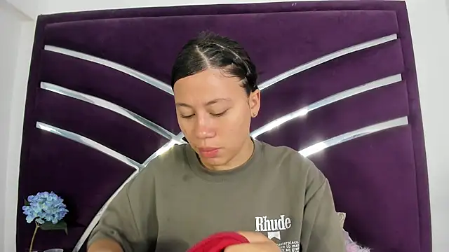 Sofia-candyht online show from March 2026 05:08:01 PM