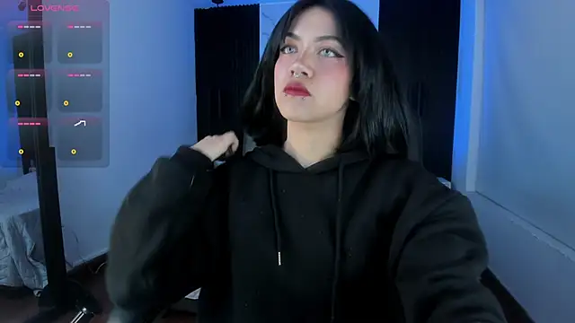 Snapshot of Gianna_foxy chatting on December 2024 05:16:01 AM Gianna foxy online show from December 2024 05:16:01 AM