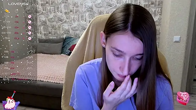 Snapshot of beril_kiss- chatting on November 2025 07:25:02 PM beril kiss- online show from November 2025 07:25:02 PM