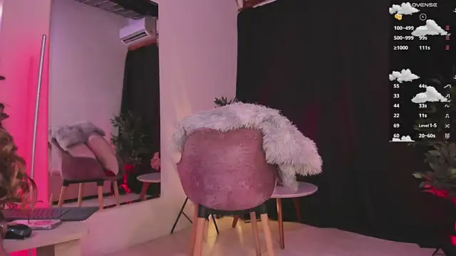 Sapphire Venuss online show from October 2025 01:11:01 AM