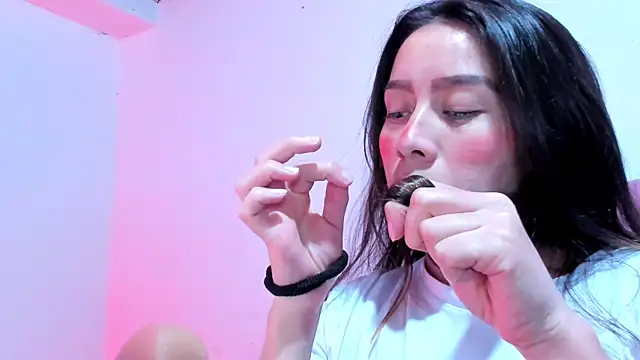 teffy lee online show from December 2024 11:39:02 PM