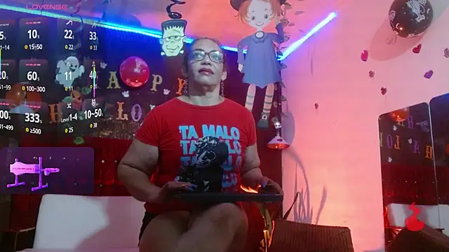 Snapshot of PervertedMature chatting on October 2025 01:17:02 AM PervertedMature online show from October 2025 01:17:02 AM