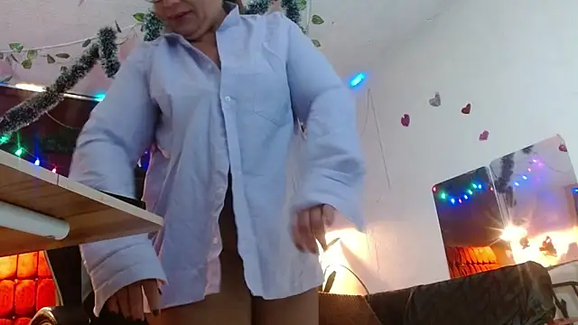 Snapshot of PervertedMature chatting on November 2025 08:46:02 AM PervertedMature online show from November 2025 08:46:02 AM