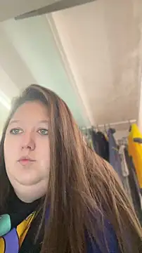 Chloee ep online show from April 2026 01:14:02 PM