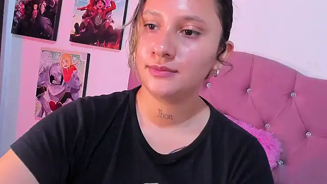 Mila nixon02 online show from September 2025 05:04:02 PM