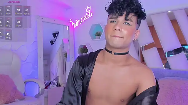 EthanCollens online show from December 2024 12:48:02 AM