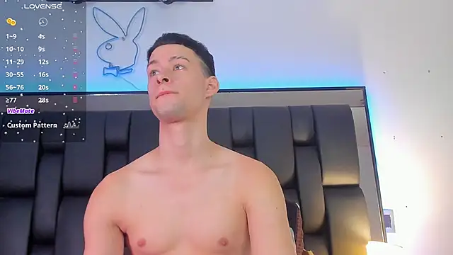 JadeSmiith  online show from January 2025 09:07:01 PM