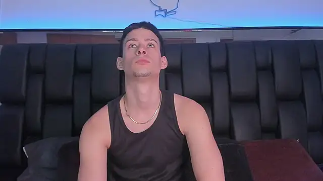 JadeSmiith  online show from February 2025 10:04:02 PM